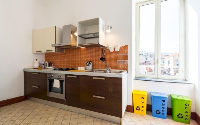 Lopez 20 - a Big Family Apartment