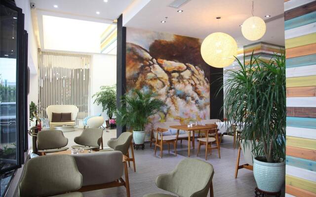 Caleche Apartment Hotel