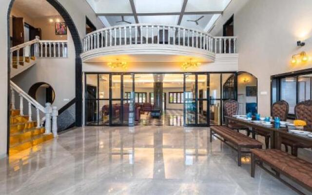 Dazzle by Vista Rooms