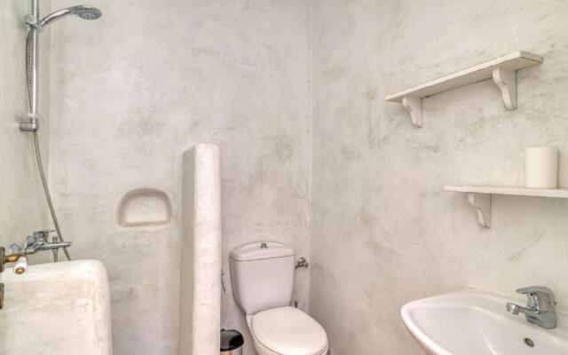 Fýsi House - Cuteness & Nature