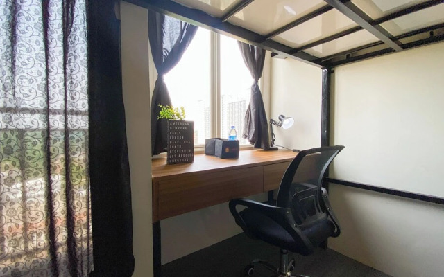 Tranquil and Homey Studio at Podomoro Golf View Apartment