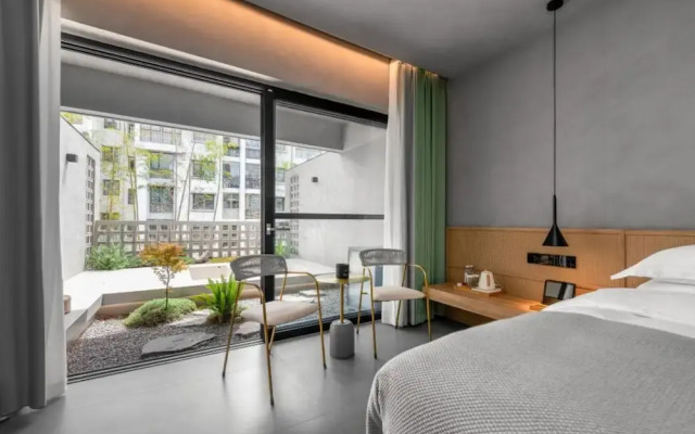Huang Guo Shu Duo Bei Yun She Hotel