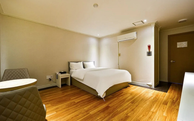 Incheon Airport Young jong stay hotel