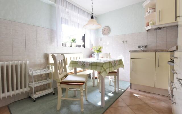 Comfortable Apartment in Mecklenburg-cispomerania Near Beach