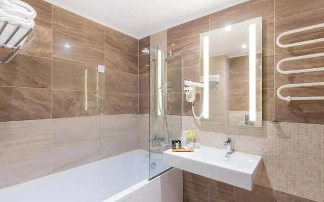 King Maron Beach Hotel & Spa