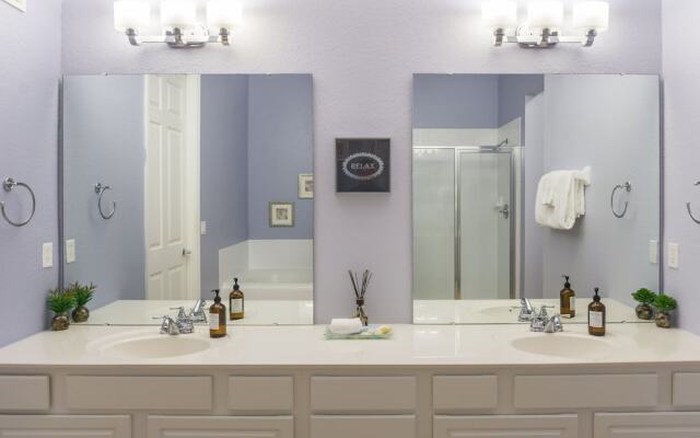 Casa Luna Deluxe 3 Bedroom Condo by Redawning