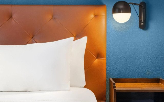 Four Points by Sheraton Greensboro Airport