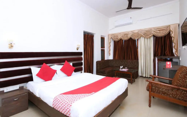 Hotel Kanak by OYO Rooms