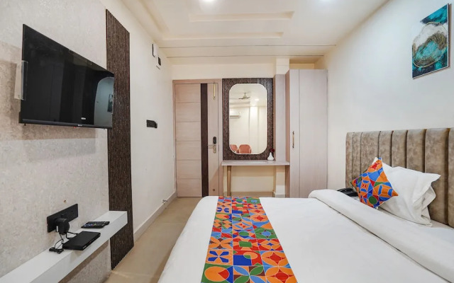 Fabhotel Shrinath Casa Inn