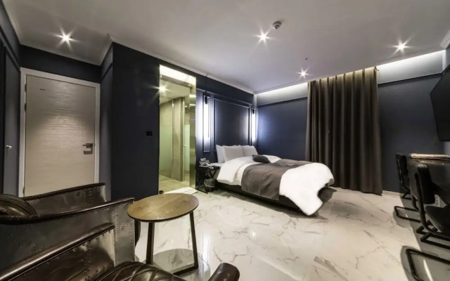 Coco Hotel