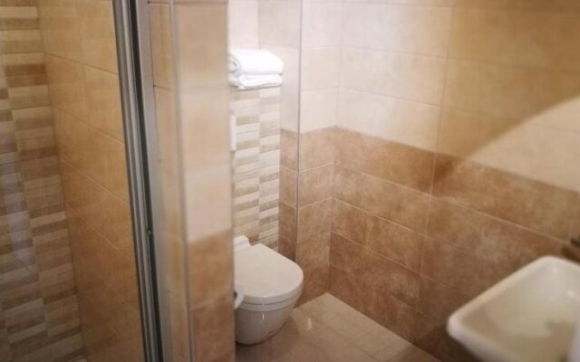 Mandarina Hotel STRASSEN