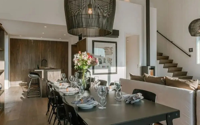 Stylish Holiday Home Close to the Beach
