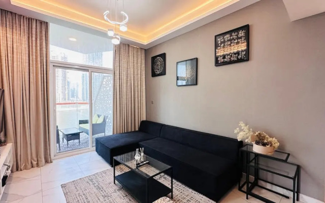 Premium 2 Bed Millennium Apartment