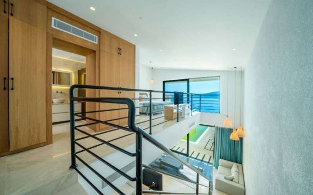 Lures Hotel