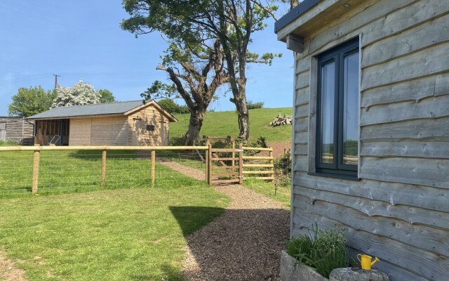 Red Oaks Shepherds hut