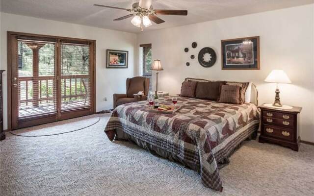 Amys Little Ponderosa - Three Bedroom Cabin