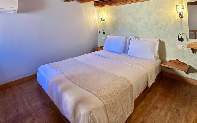 Midgard Suites - Medieval Town