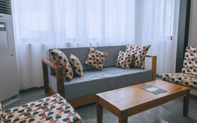 Elogia Hotel