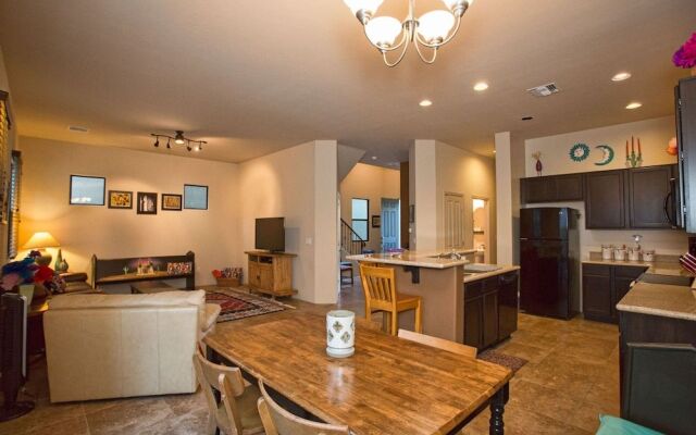 Heart of Tucson 3 BR by Casago