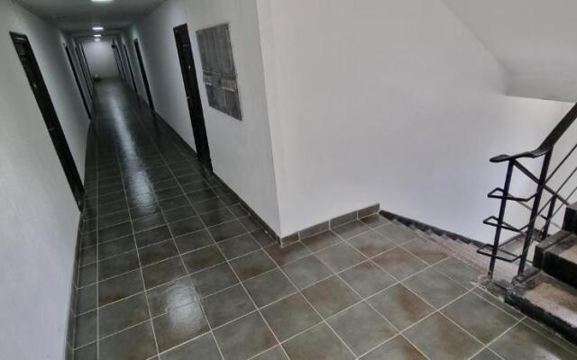 Veronica STUDIO