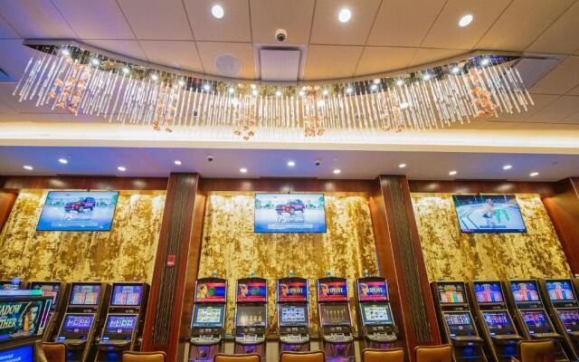 Jake's 58 Casino Hotel - Adult Only