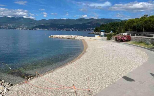 Apartman Leona 4*, Kantrida