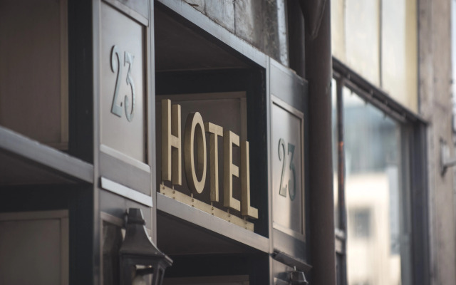 Hotel Montana