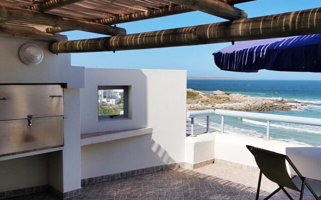 2 On the Beach 2 Self catering