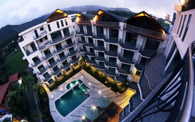 Luxury Sky Penthouses 3-6BR Condo-Hotel at Oceano Jaco