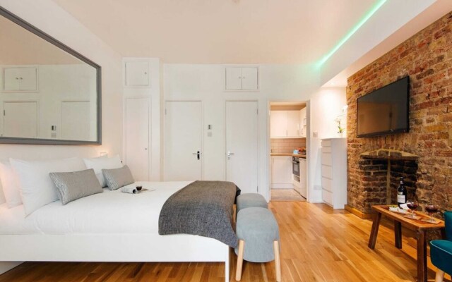 The Lovely Longridge Road Apartment