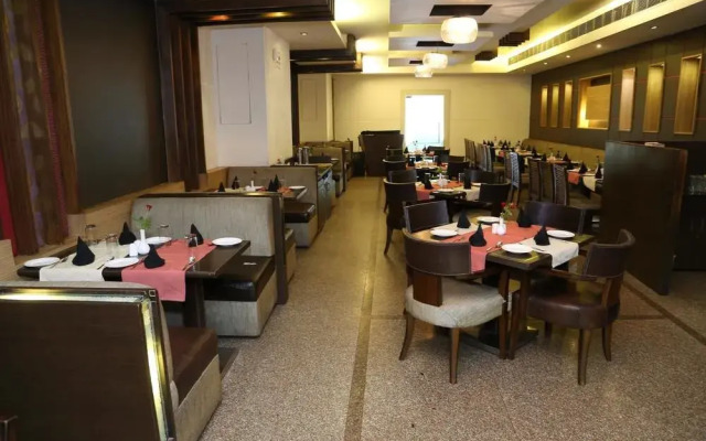 Hotel Parbhat Inn