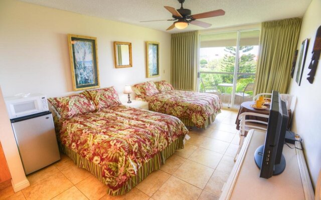 Maui Banyan by Castle Resorts & Hotels