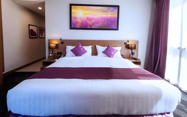 Hotel Xanadu
