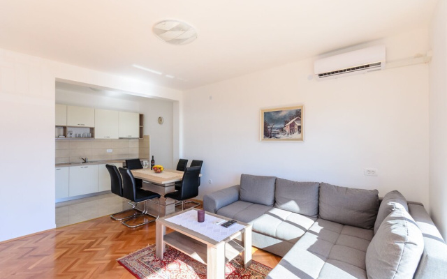 Apartment Marija