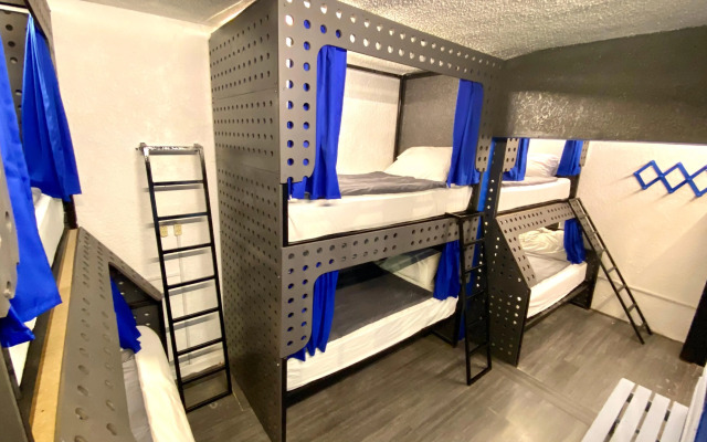 Roomies Hostel Roma