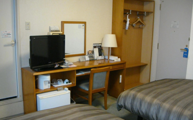 Hotel Route-Inn Naha Asahibashi Eki Higashi