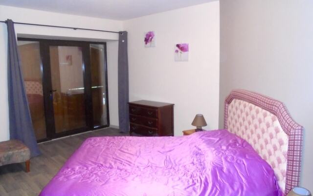 House With 4 Bedrooms in Castelnau-de-mandailles, With Wonderful Mount