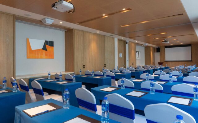 Holiday Inn Express Shenzhen Songgang