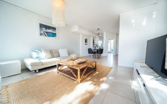 Sentosa at Semaphore Park-beachside Living