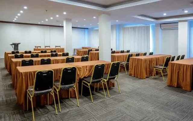 Favor Hotel Pekanbaru City Center