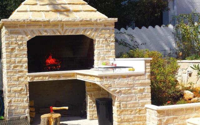 Cro Behar 2 Apartments