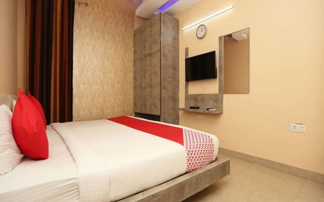 OYO 9321 Adityam inn