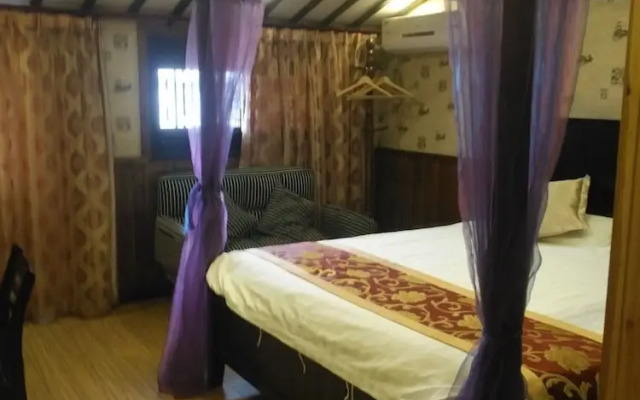 Yue Yue Theme Hostel