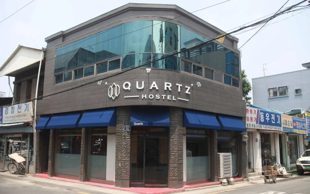 Quartz Hostel