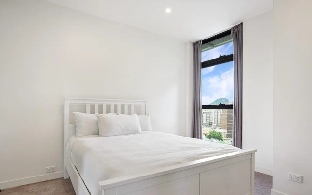 Metawise Sydney CBD Haymarket 2bed Penthouse B