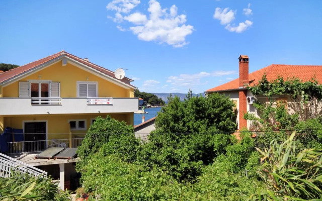 Apartments and rooms by the sea Jelsa, Hvar - 4602