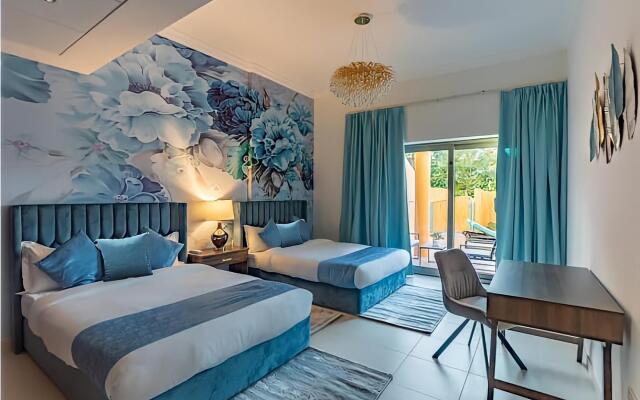 Premium Townhome 300m2 Private Pool, Beach,Parking