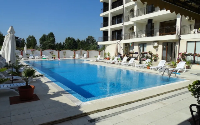 Cantilena Hotel