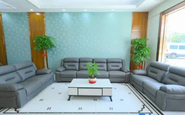 MaiTiNi Hotel