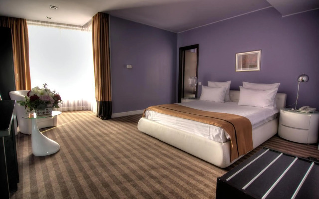 Hotel Dumbrava
